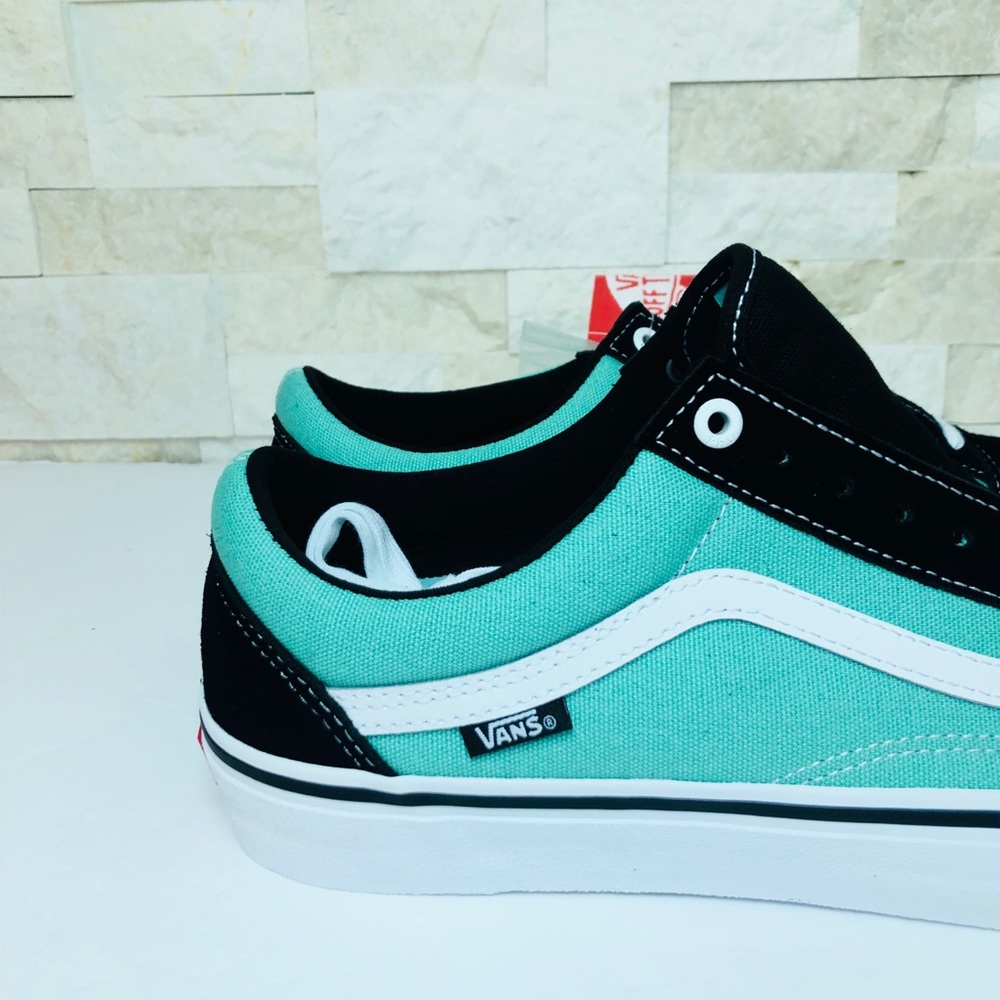 Old Skool Pro Vans - Picture 2 of 10